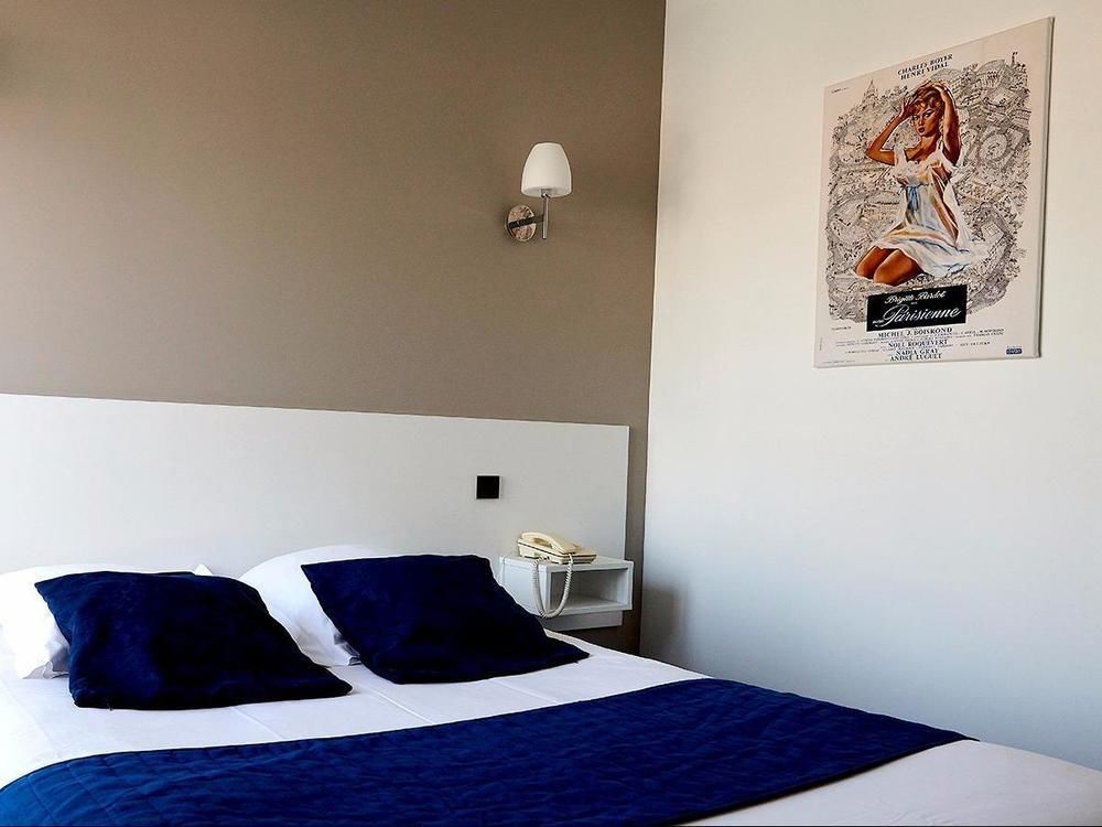 Logis Hotel Le Grand Cerf Ernée Dış mekan fotoğraf